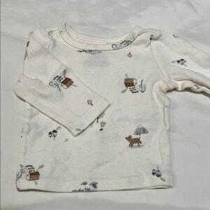 “Bundle 10/$13” Carter's newborn  Cream Long Sleeve Tee with Cute Prints baby